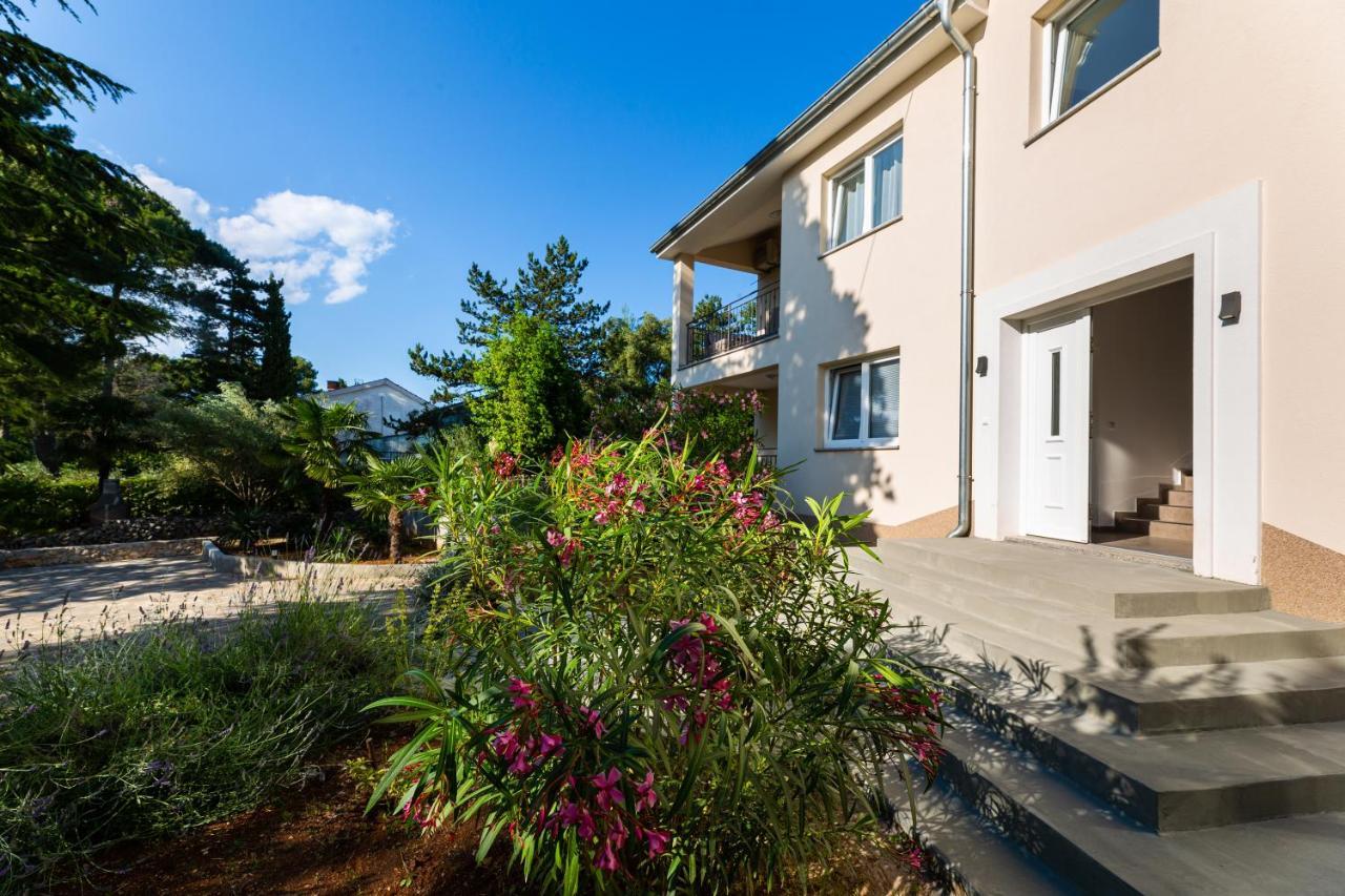 Apartment Nada 1 Malinska Exterior foto